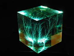 Cube illuminated with LP3